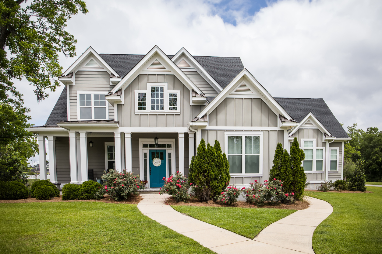 curb appeal tips for selling a home in Indianapolis